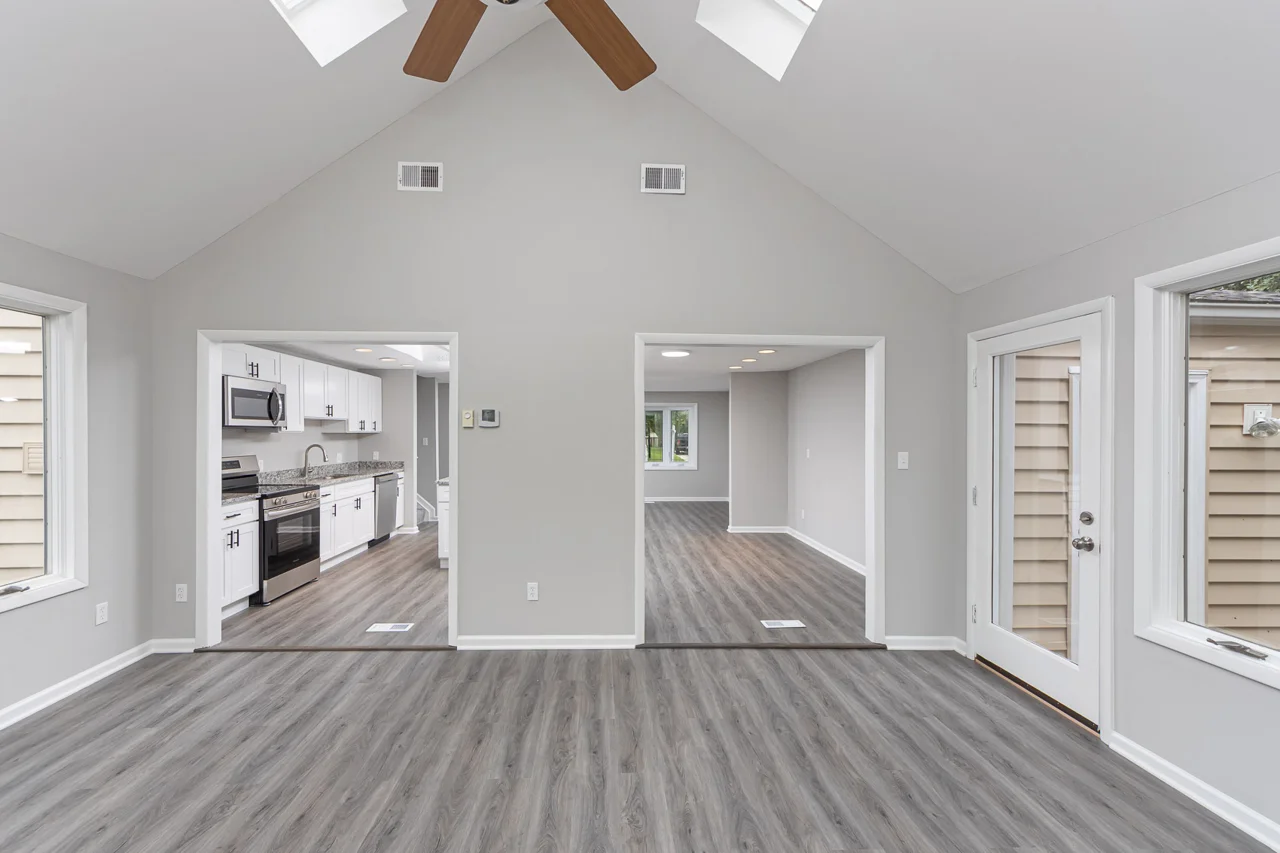 Sunroom opening to the kitchen